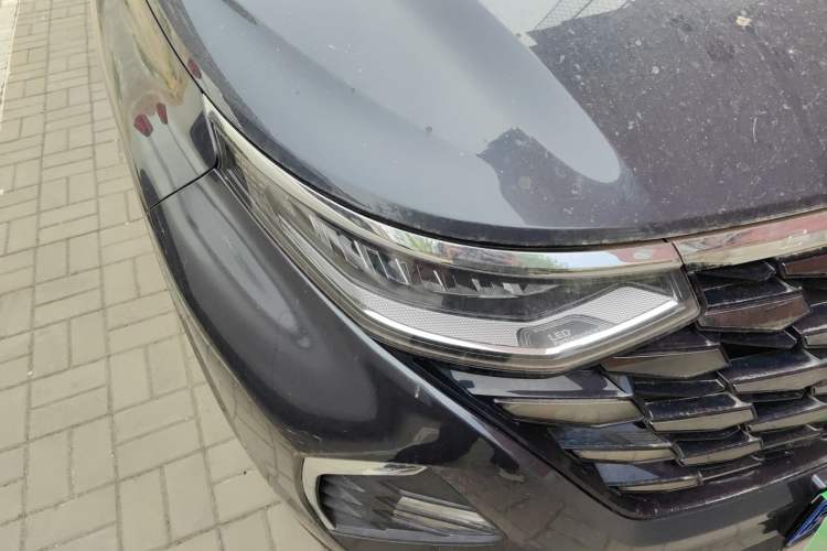 Used Hyundai Custo 2021 380TGDi Smart Luxury Premium LUX Right Front Headlight
