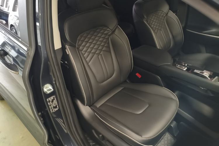 Used Hyundai Custo 2021 380TGDi Smart Luxury Premium LUX Right Front Seat