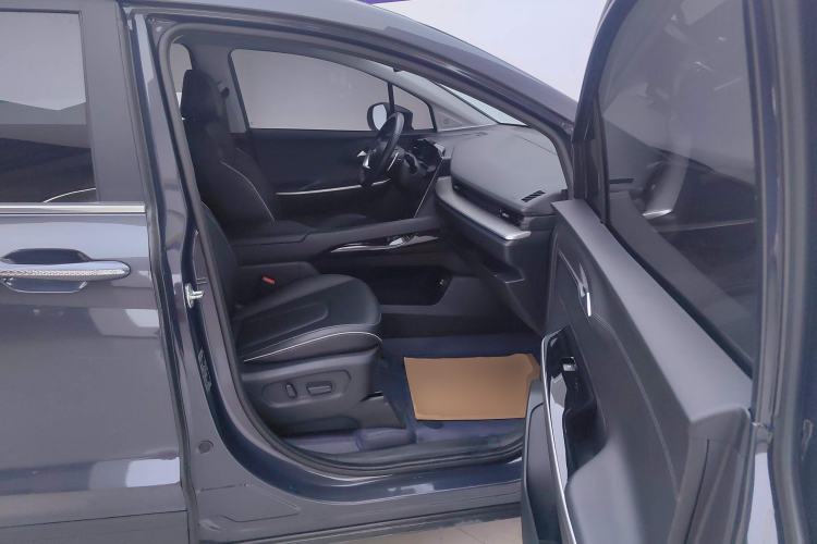 Used Hyundai Custo 2021 380TGDi Smart Love Flagship Edition TOP Premium Right Front Seat