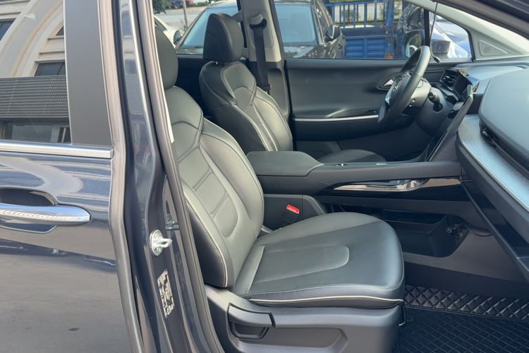 Used Hyundai Custo 2021 270TGDi Prestige LUX Right Front Seat