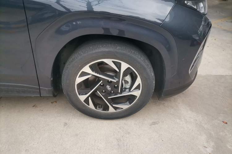 Used Hyundai Custo 2021 380TGDi Smart Love Flagship Edition TOP Premium Right Front Wheel Hub