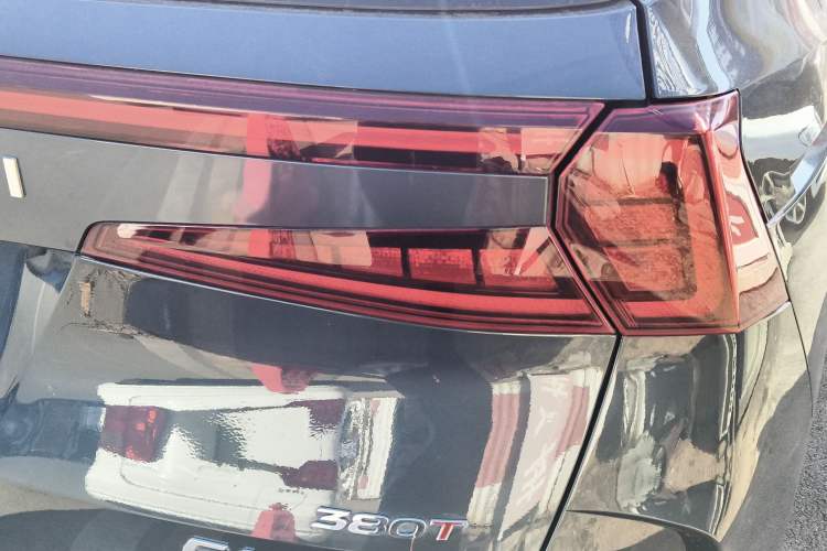Used Hyundai Custo 2021 380TGDi Smart Luxury Premium LUX Right Rear Taillight
