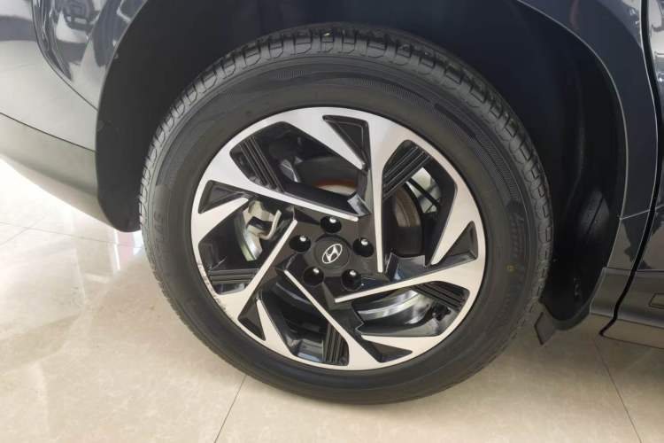 Used Hyundai Custo 2021 380TGDi Smart Love Flagship Edition TOP Premium Right Rear Wheel Hub