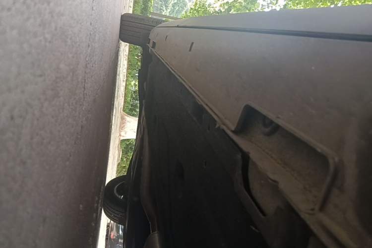 Used Hyundai Custo 2021 270TGDi Prestige LUX Right Side Sill