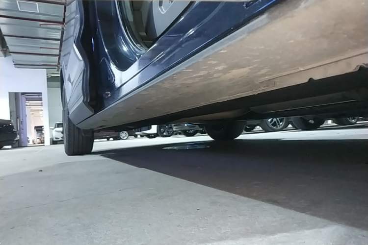 Used Hyundai Custo 2021 380TGDi Smart Luxury Premium LUX Right Side Sill