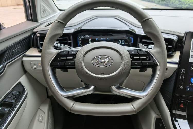 Used Hyundai Custo 2021 380TGDi Smart Love Flagship Edition TOP Premium Steering Wheel