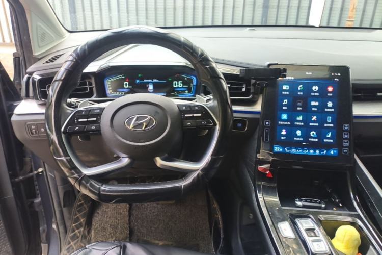 Used Hyundai Custo 2021 380TGDi Smart Luxury Premium LUX Steering Wheel