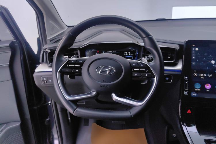 Used Hyundai Custo 2021 380TGDi Smart Love Flagship Edition TOP Premium Steering Wheel