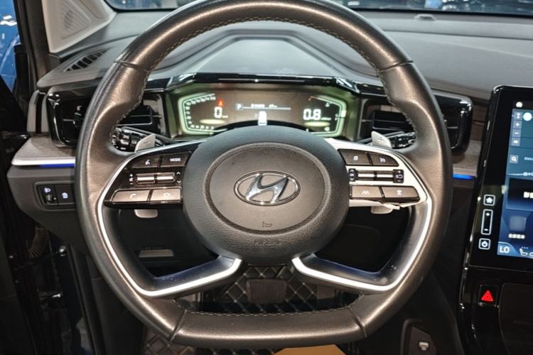 Used Hyundai Custo 2021 380TGDi Smart Love Flagship Edition TOP Premium Steering Wheel