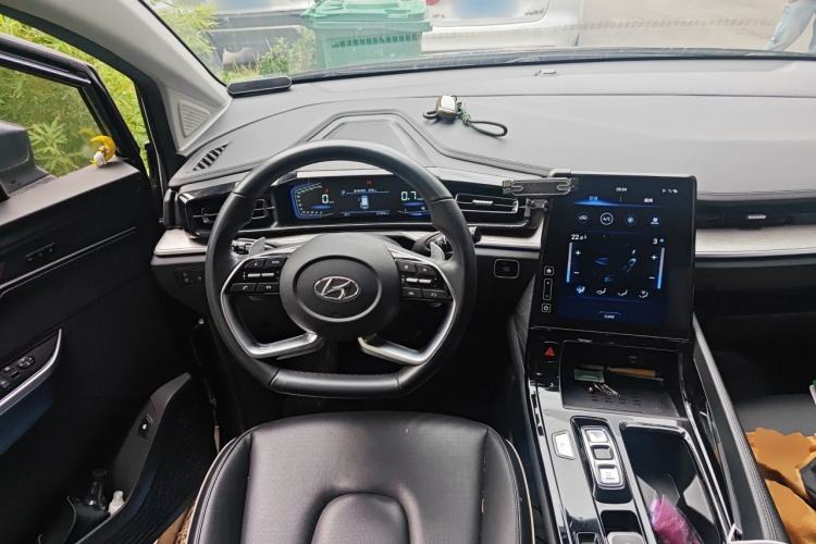 Used Hyundai Custo 2021 380TGDi Smart Luxury Premium LUX Steering Wheel
