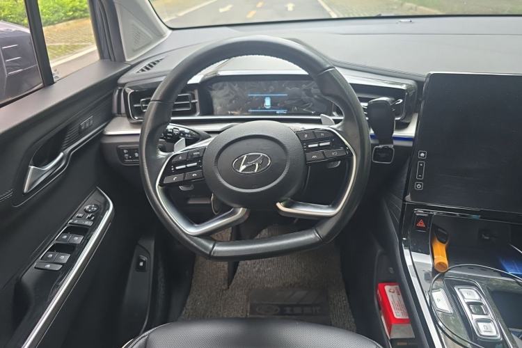 Used Hyundai Custo 2021 380TGDi Smart Luxury Premium LUX Steering Wheel