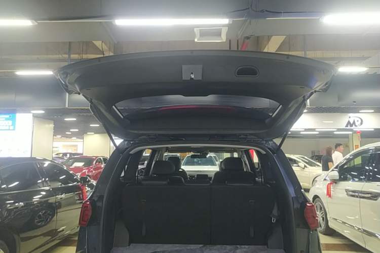 Used Hyundai Custo 2021 270TGDi Prestige LUX Trunk
