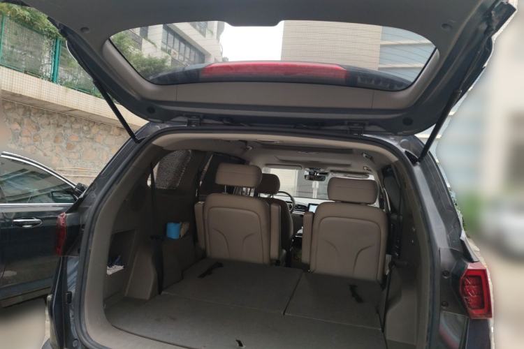 Used Hyundai Custo 2021 270TGDi Prestige LUX Trunk
