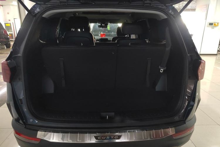 Used Hyundai Custo 2021 380TGDi Smart Luxury Premium LUX Trunk