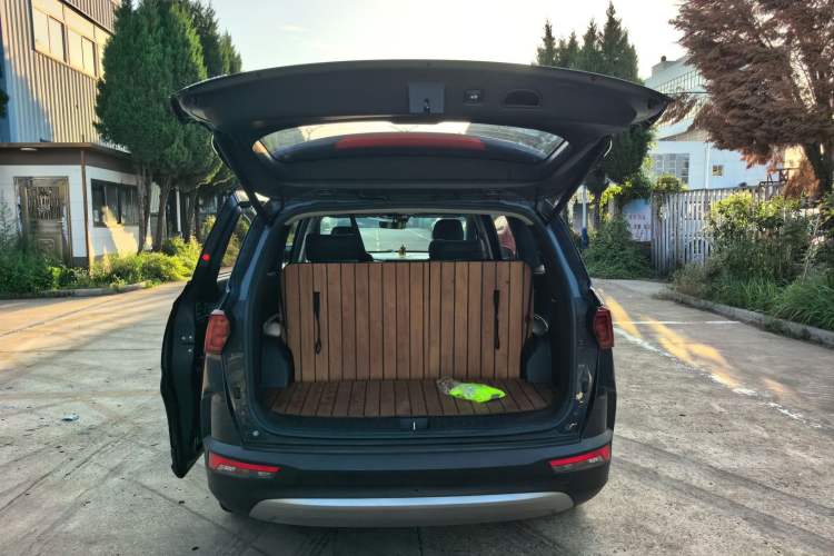 Used Hyundai Custo 2021 270TGDi Prestige LUX Trunk