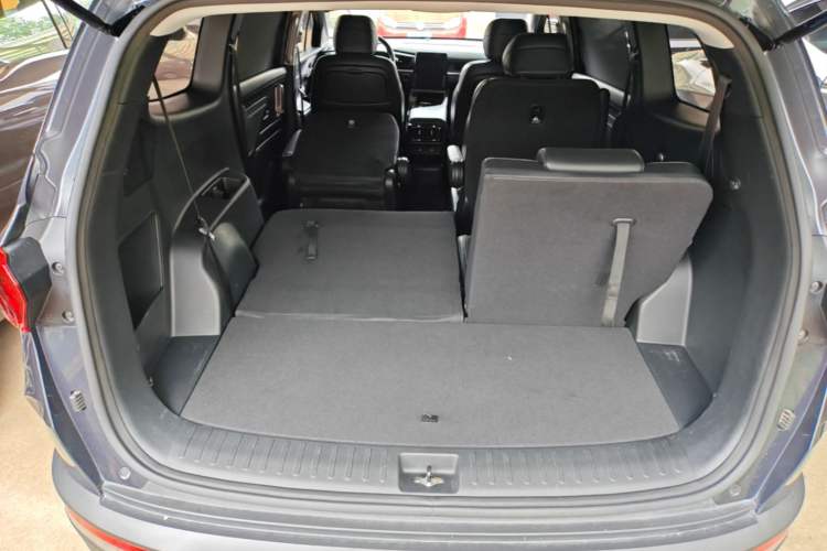 Used Hyundai Custo 2021 270TGDi Prestige LUX Trunk