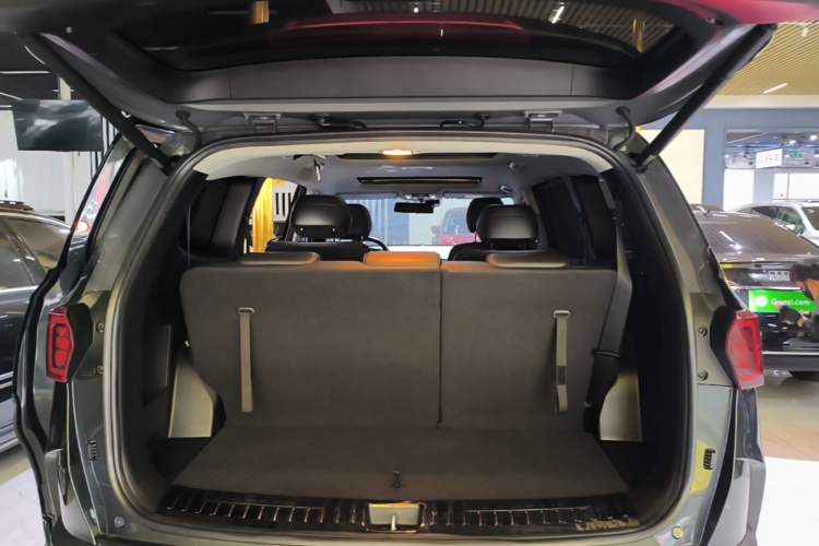 Used Hyundai Custo 2021 270TGDi Prestige LUX Trunk