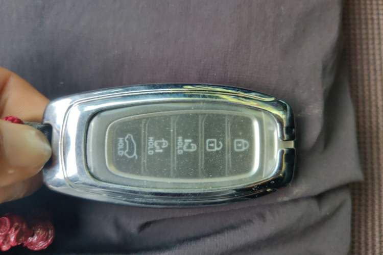 Used Hyundai Custo 2021 380TGDi Smart Love Flagship Edition TOP Premium Vehicle Key