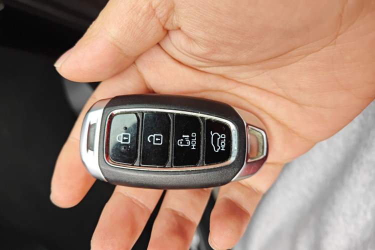 Used Hyundai Custo 2021 380TGDi Smart Luxury Premium LUX Vehicle Key