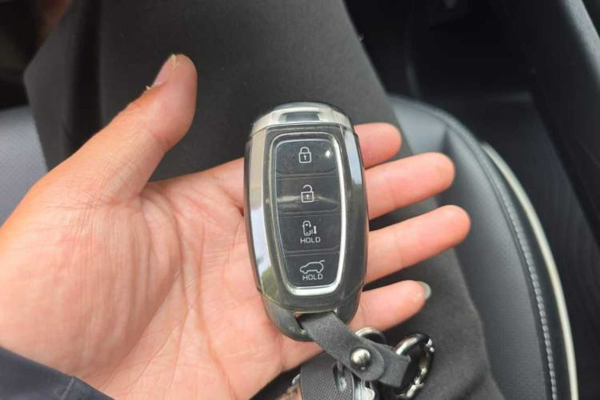 Used Hyundai Custo 2021 380TGDi Smart Luxury Premium LUX Vehicle Key