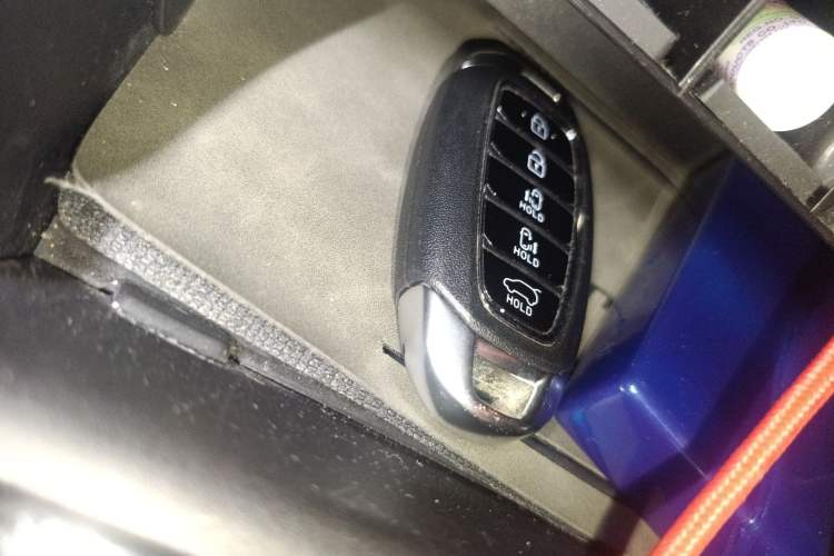 Used Hyundai Custo 2021 380TGDi Smart Love Flagship Edition TOP Premium Vehicle Key