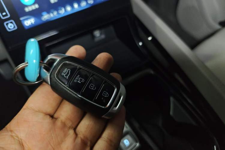 Used Hyundai Custo 2021 270TGDi Prestige LUX Vehicle Key