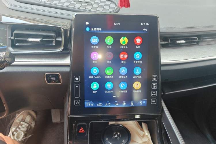 Used Hyundai Custo 2021 270TGDi Prestige LUX Audio And AC Panel