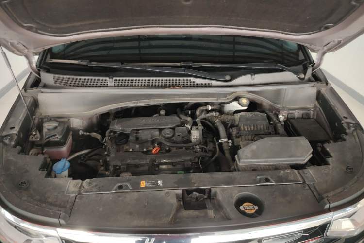 Used Hyundai Custo 2021 270TGDi Prestige LUX Engine Bay