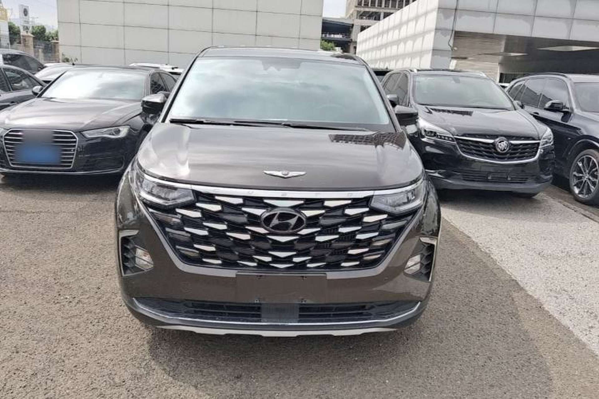Used Hyundai Custo 2021 270TGDi Prestige LUX Front