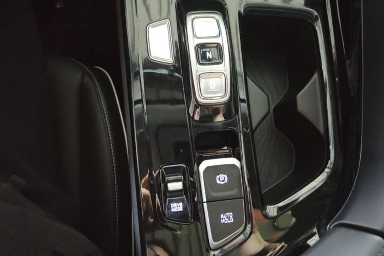 Used Hyundai Custo 2021 380TGDi Smart Love Flagship Edition TOP Premium Gear Lever