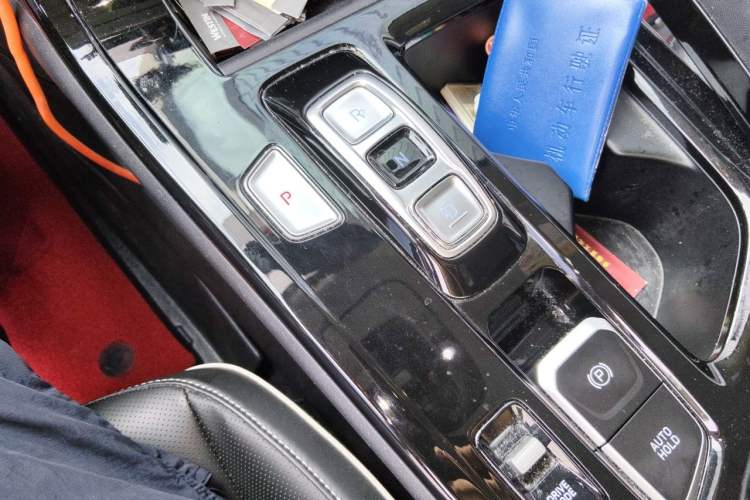 Used Hyundai Custo 2021 270TGDi Prestige LUX Gear Lever