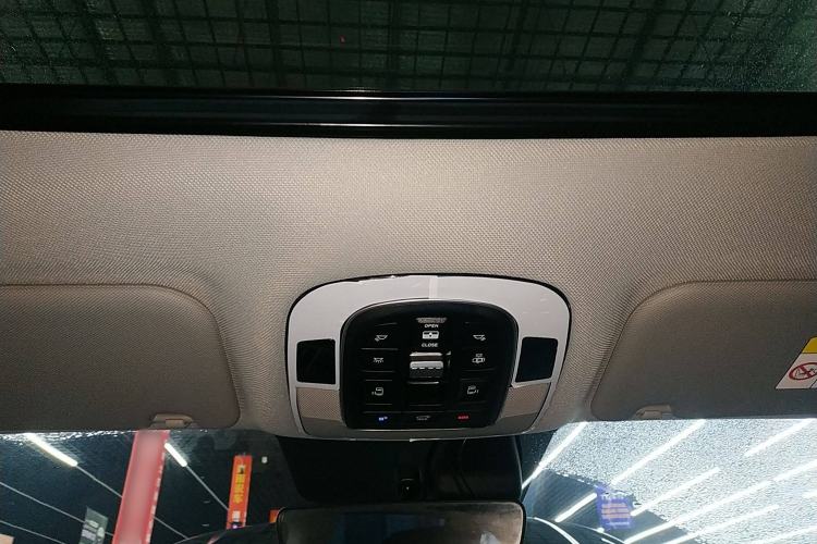 Used Hyundai Custo 2021 380TGDi Smart Love Flagship Edition TOP Premium Headliner