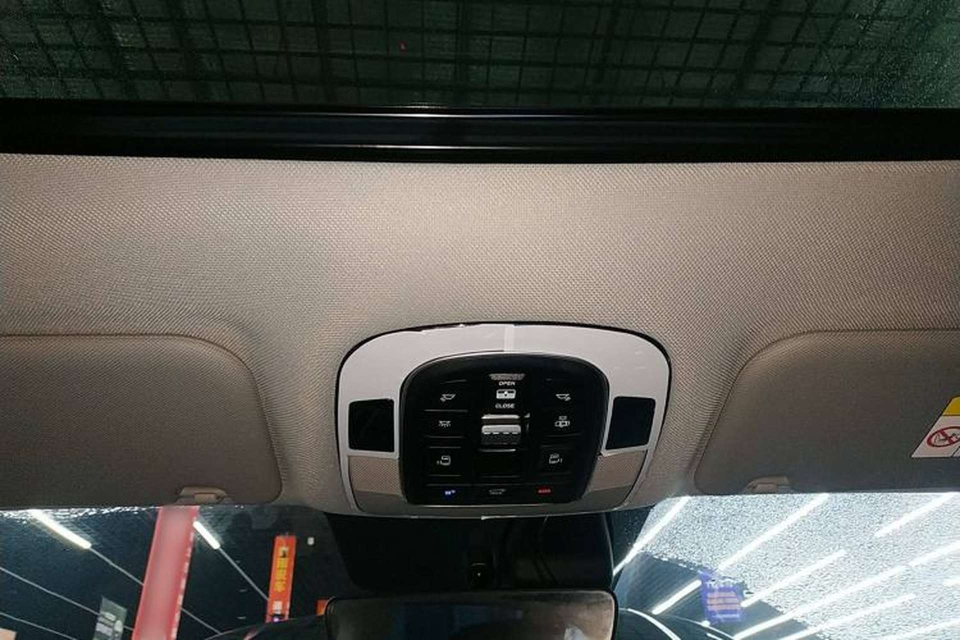 Used Hyundai Custo 2021 380TGDi Smart Love Flagship Edition TOP Premium Headliner