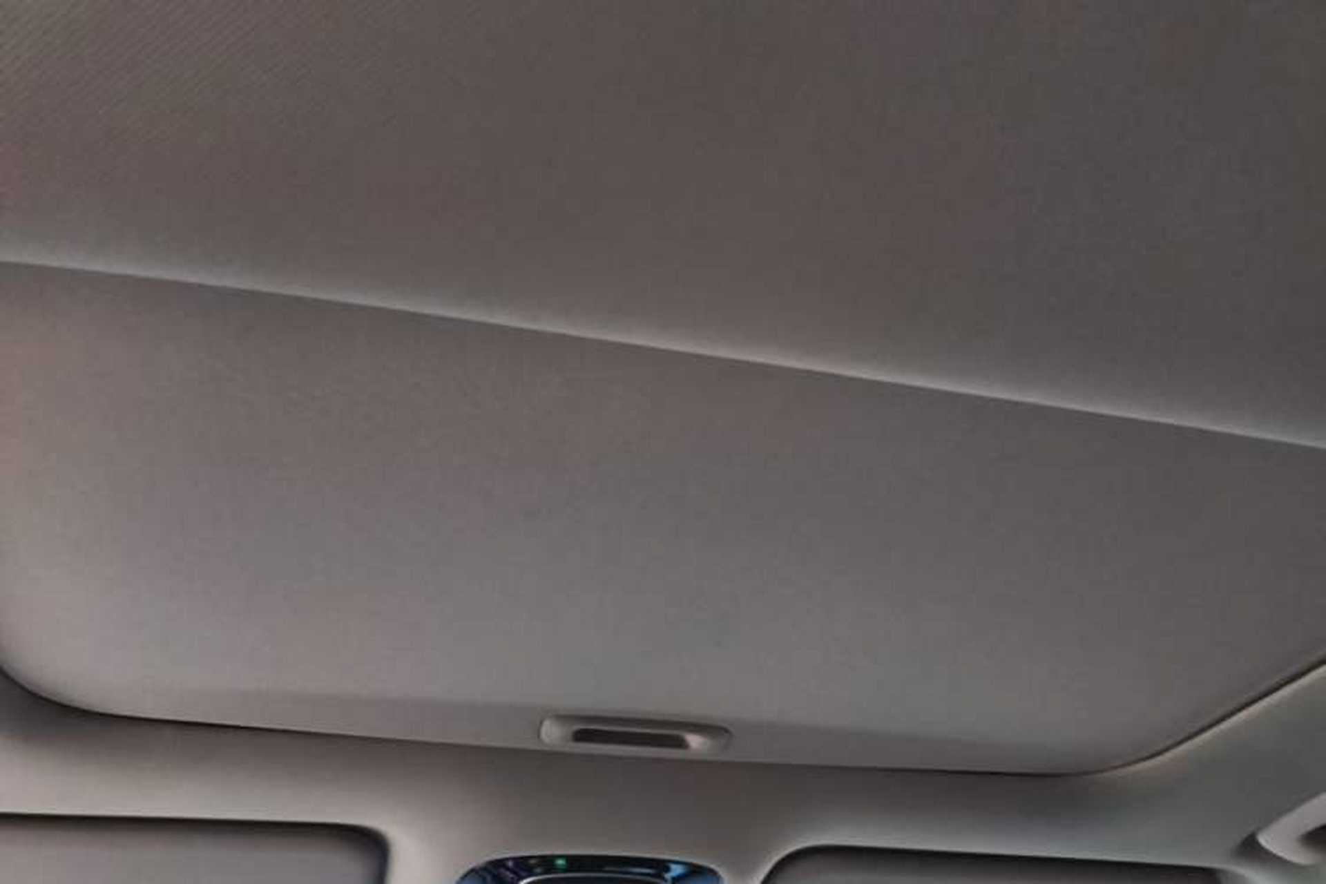 Used Hyundai Custo 2021 380TGDi Smart Love Flagship Edition TOP Premium Headliner