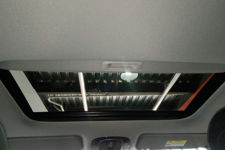 Used Hyundai Custo 2021 380TGDi Smart Love Flagship Edition TOP Premium Headliner