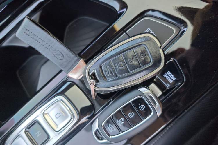 Used Hyundai Custo 2021 270TGDi Prestige LUX Interior 1
