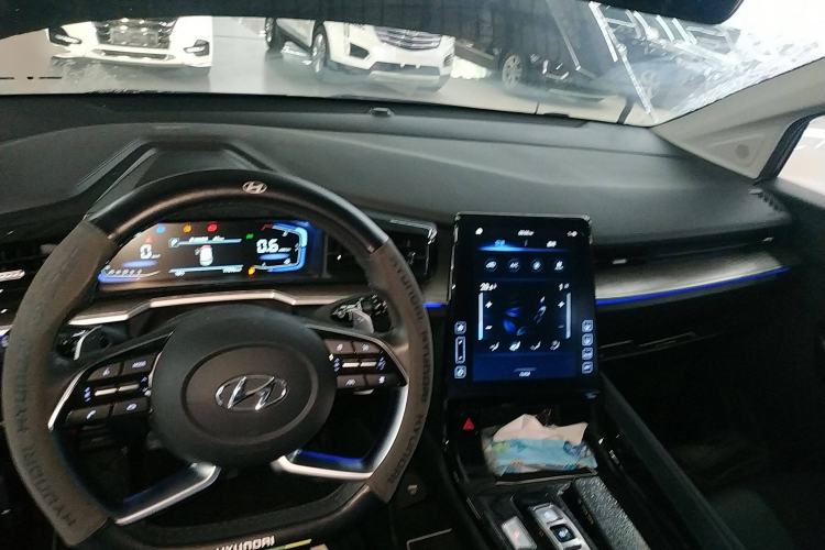 Used Hyundai Custo 2021 380TGDi Smart Love Flagship Edition TOP Premium Interior 2