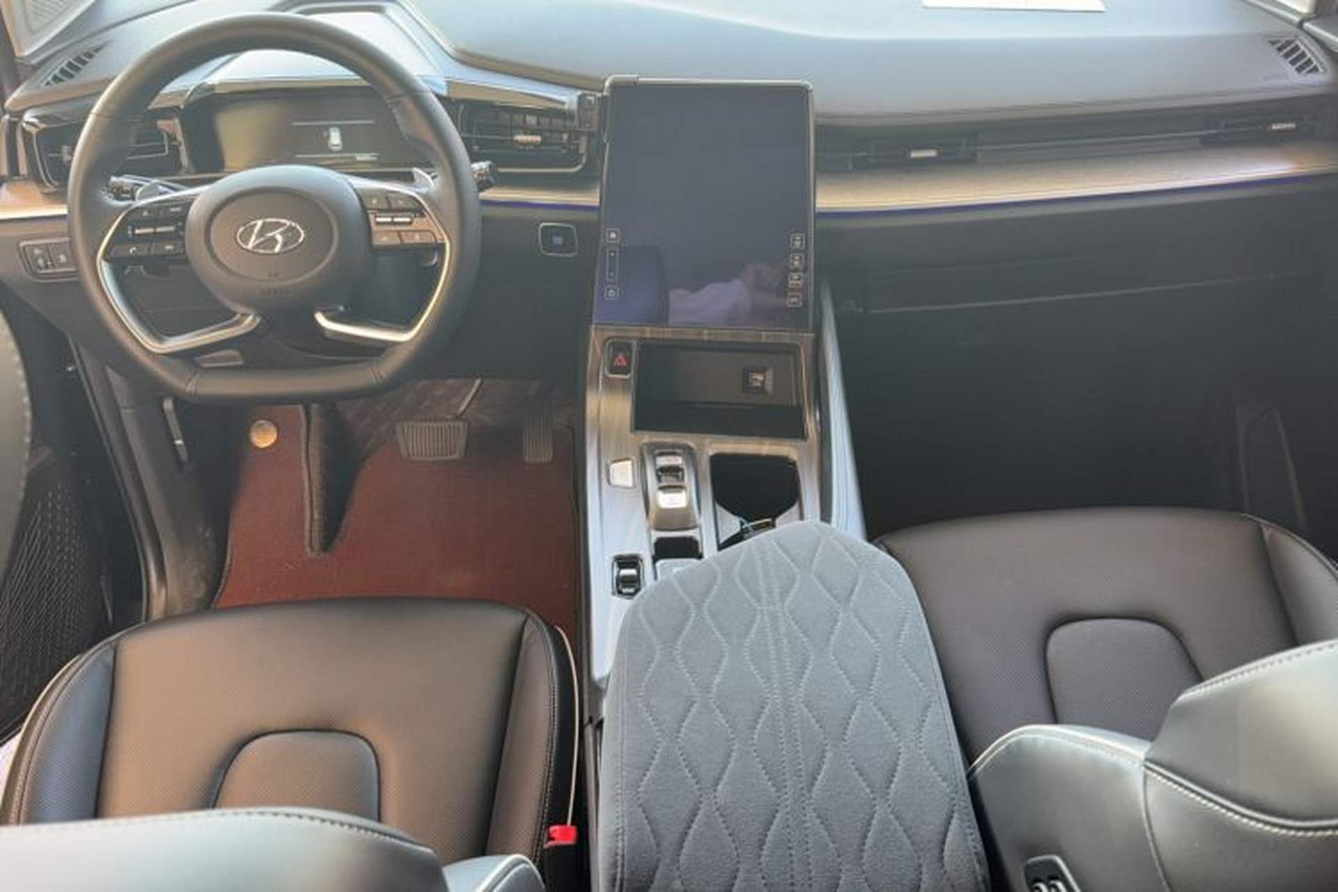 Used Hyundai Custo 2021 380TGDi Smart Love Flagship Edition TOP Premium Interior 3