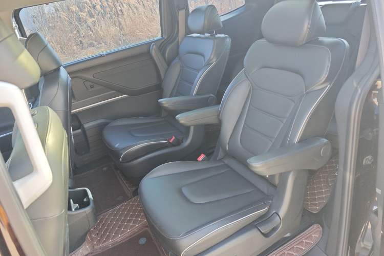 Used Hyundai Custo 2021 270TGDi Prestige LUX Interior 4