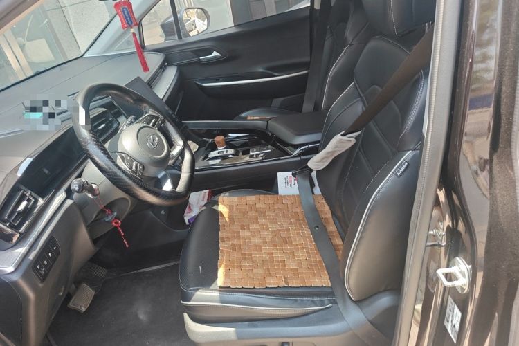 Used Hyundai Custo 2021 270TGDi Prestige LUX Left Front Seat