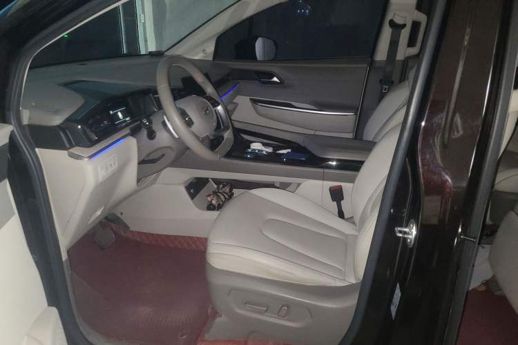 Used Hyundai Custo 2021 380TGDi Smart Love Flagship Edition TOP Premium Left Front Seat