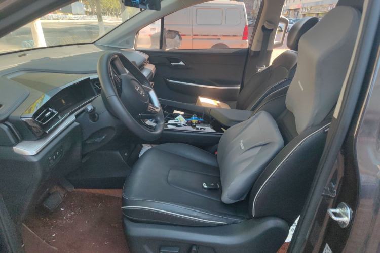 Used Hyundai Custo 2021 270TGDi Prestige LUX Left Front Seat