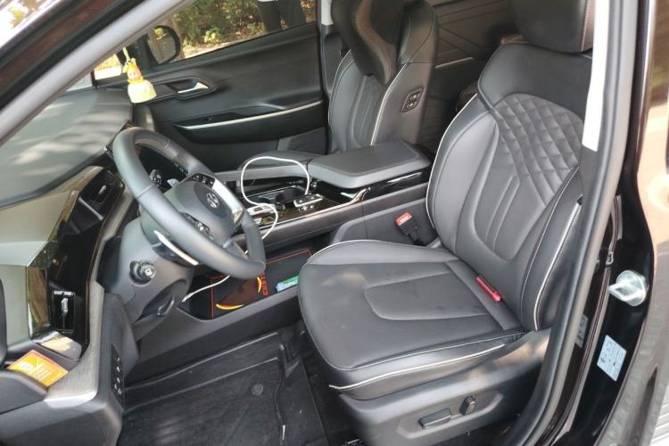 Used Hyundai Custo 2021 380TGDi Smart Love Flagship Edition TOP Premium Left Front Seat