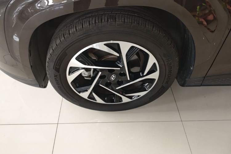 Used Hyundai Custo 2021 380TGDi Smart Love Flagship Edition TOP Premium Left Front Wheel Hub