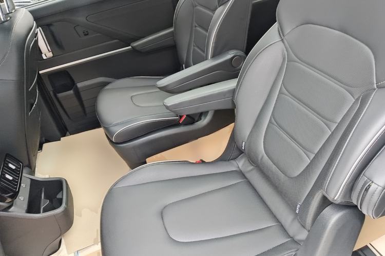 Used Hyundai Custo 2021 270TGDi Prestige LUX Left Rear Seat