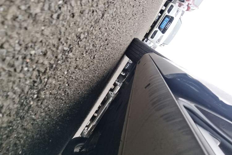 Used Hyundai Custo 2021 270TGDi Prestige LUX Left Side Sill