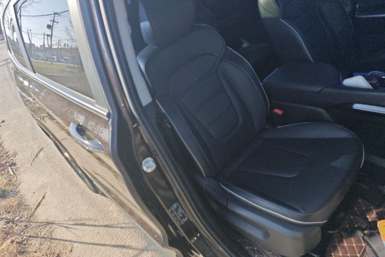 Used Hyundai Custo 2021 270TGDi Prestige LUX Right Front Seat