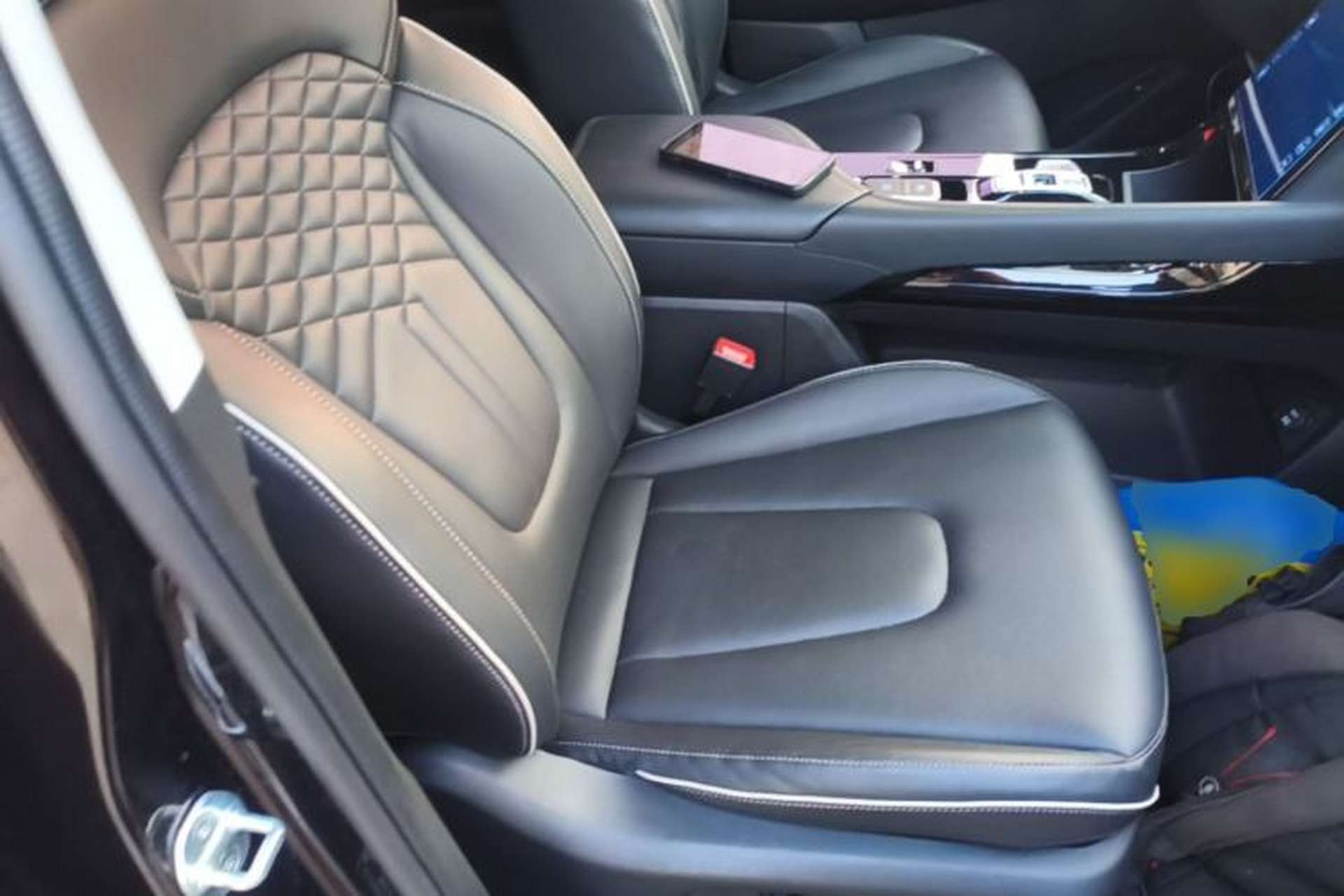 Used Hyundai Custo 2021 380TGDi Smart Love Flagship Edition TOP Premium Right Front Seat
