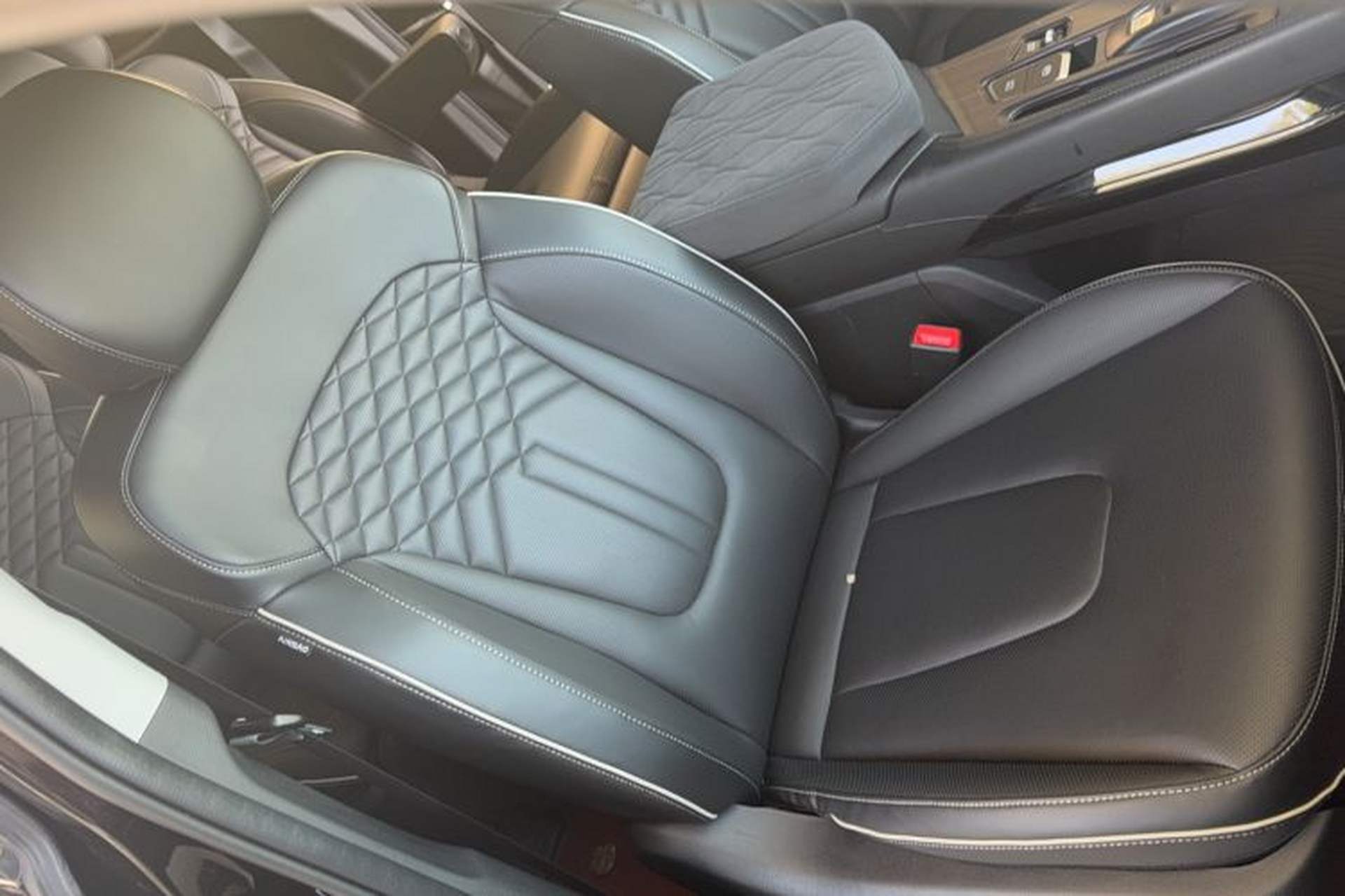 Used Hyundai Custo 2021 380TGDi Smart Love Flagship Edition TOP Premium Right Front Seat
