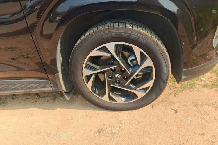 Used Hyundai Custo 2021 380TGDi Smart Love Flagship Edition TOP Premium Right Front Wheel Hub